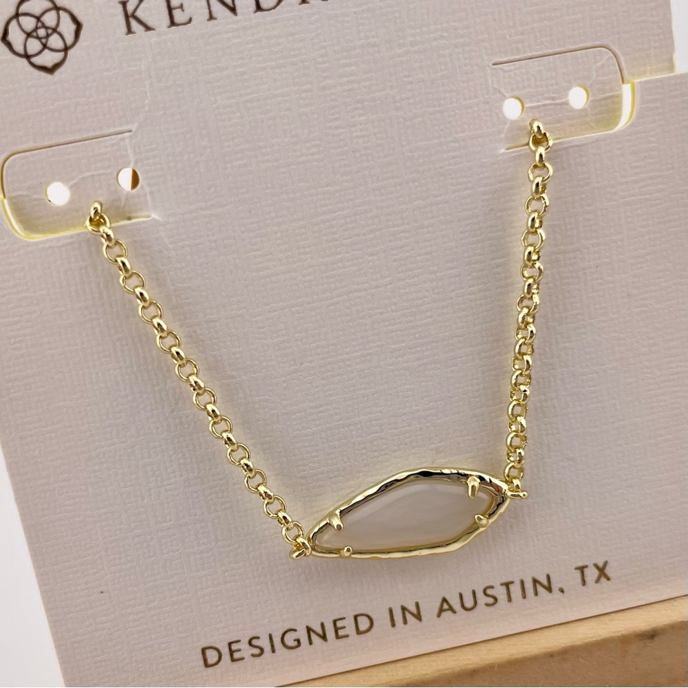 Kendra Scott Necklace
